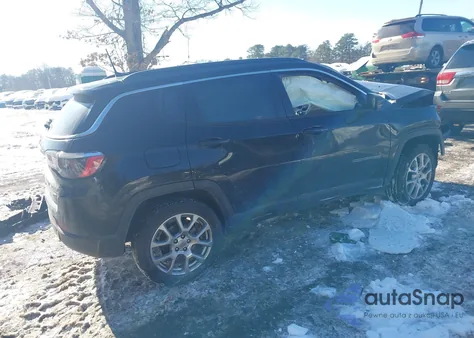 2022 Jeep Compass z USA, uszkodzony, nr VIN 3C4NJDFCXNT173229